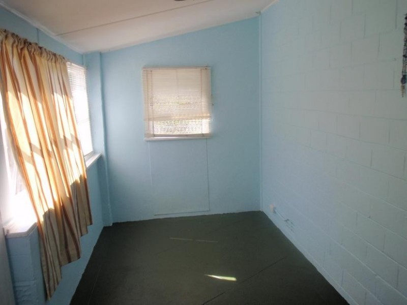 91 Barrenjoey Rd, Ettalong Beach NSW 2257