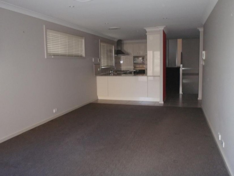 2/134 Broken Bay Rd, Ettalong Beach NSW 2257