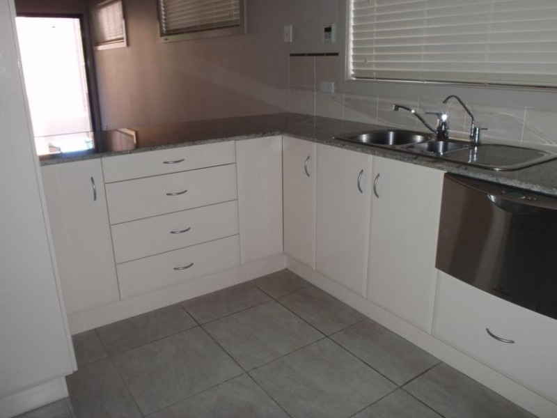 2/134 Broken Bay Rd, Ettalong Beach NSW 2257