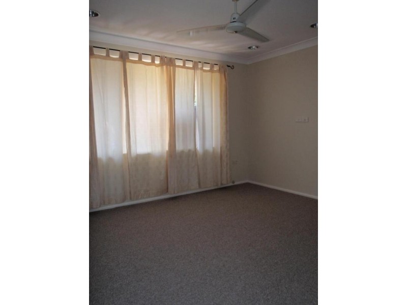 70 McEvoy Avenue, Umina Beach NSW 2257