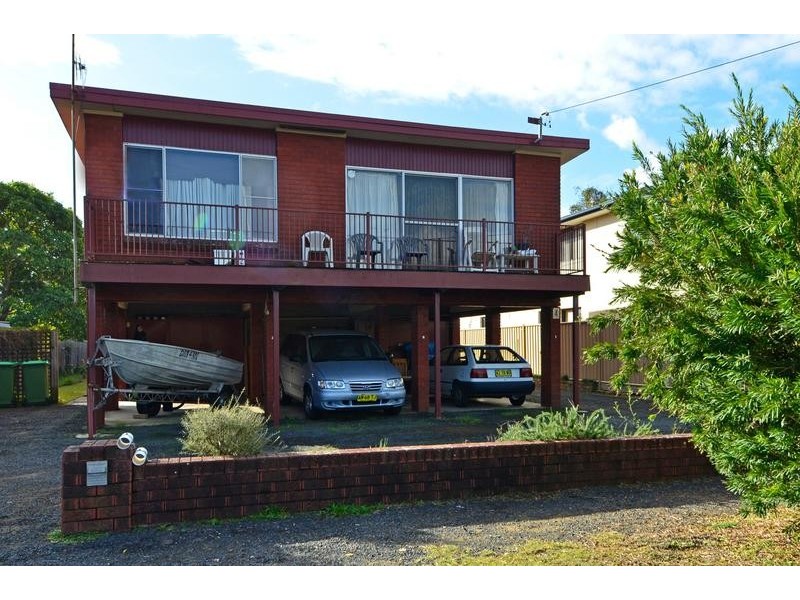 1/4 Carawa St, Umina Beach NSW 2257