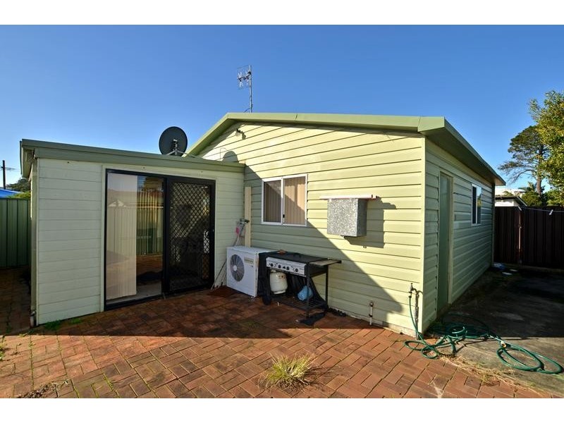 78 Barrenjoey Rd, Ettalong Beach NSW 2257