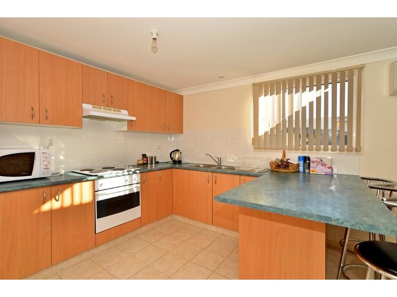 78 Barrenjoey Rd, Ettalong Beach NSW 2257