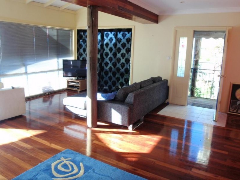 8 Timbertop Drive, Umina Beach NSW 2257