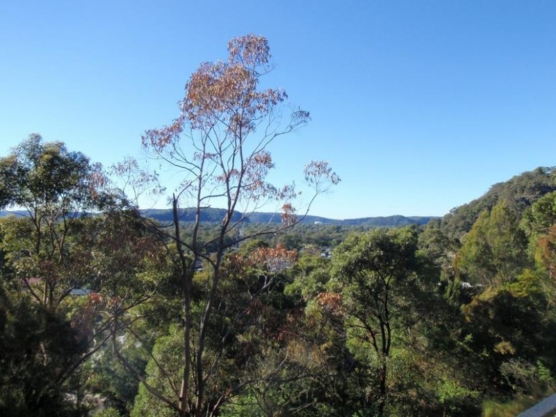 8 Timbertop Drive, Umina Beach NSW 2257