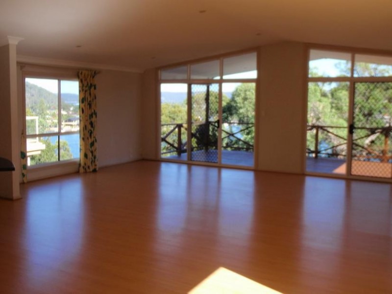 56 Fishermans Parade, Daleys Point NSW 2257