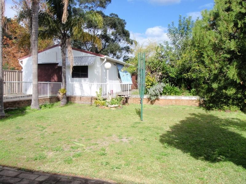 6 Warrigal St, Blackwall NSW 2256