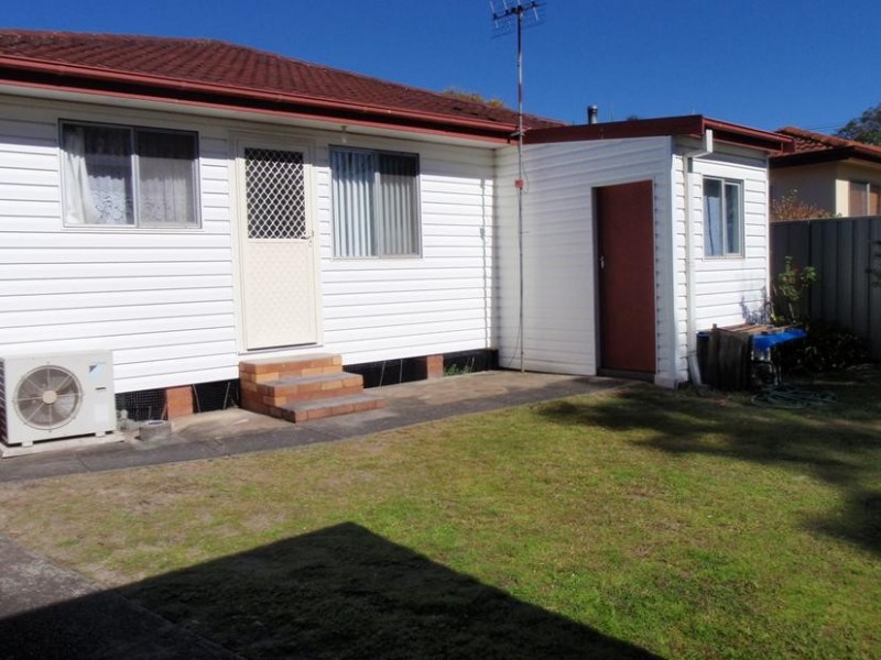 77 Pozieres, Umina Beach NSW 2257