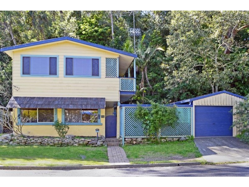 18 Jacaranda Ave, Patonga NSW 2256