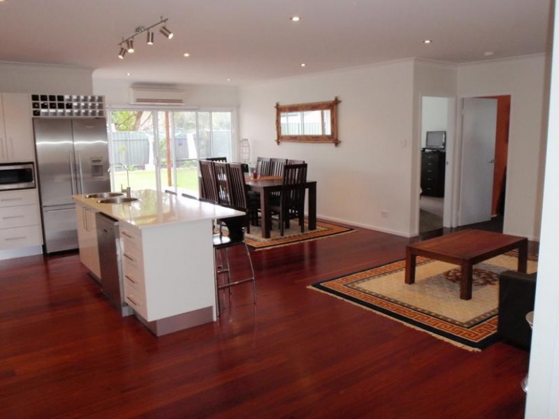 31 Welcome St, Woy Woy NSW 2256
