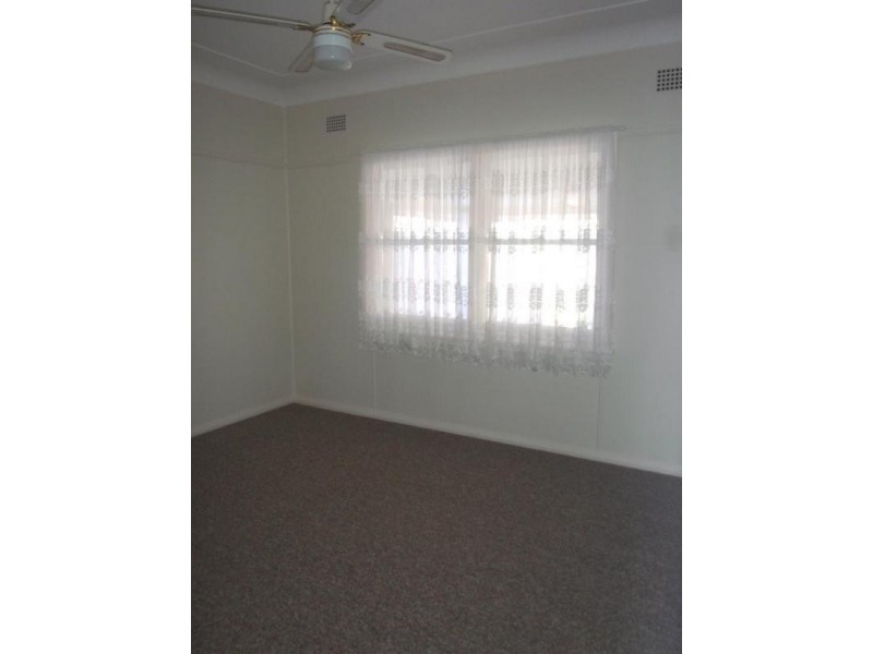 68 Bangalow Street, Ettalong Beach NSW 2257