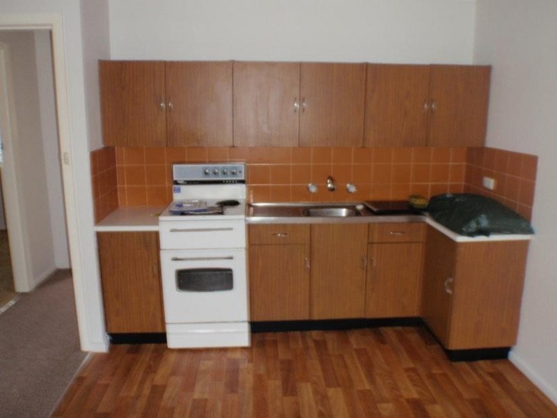 8 Wallaby Street, Blackwall NSW 2256