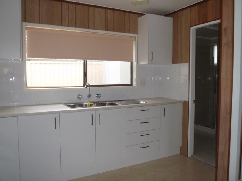 81B Barrenjoey Rd, Ettalong Beach NSW 2257