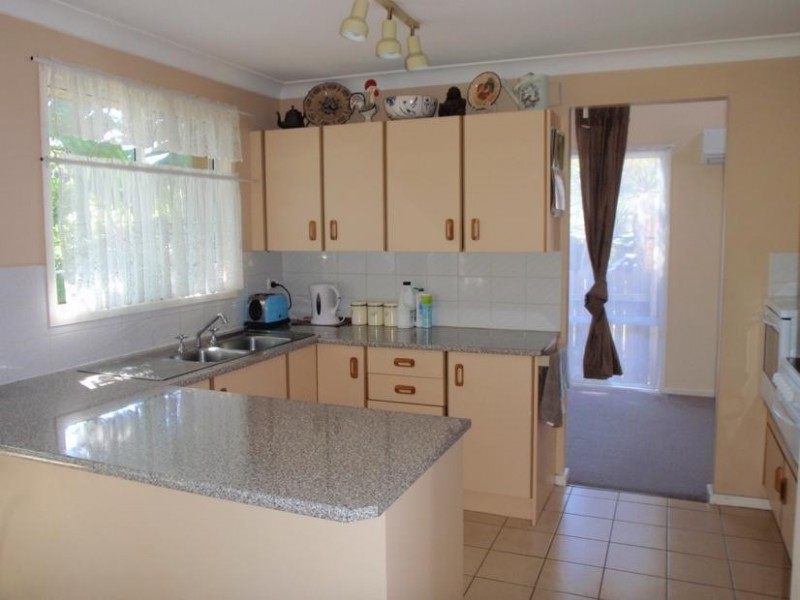 8a Rothwell, Woy Woy NSW 2256