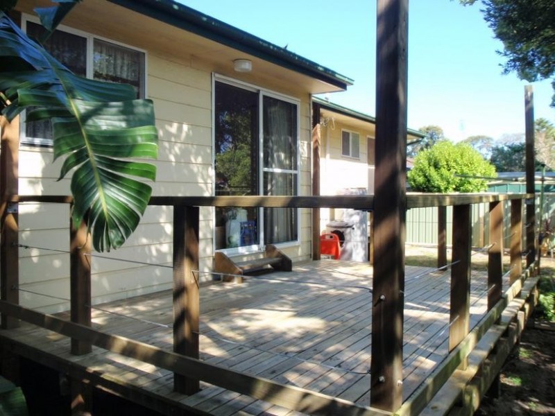 8a Rothwell, Woy Woy NSW 2256