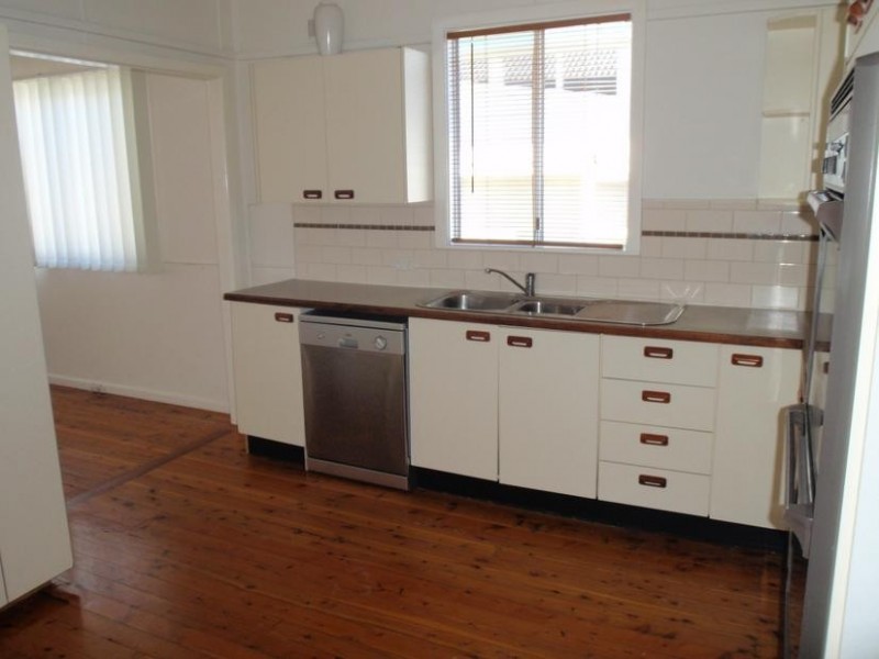 183 Trafalgar Ave, Umina Beach NSW 2257