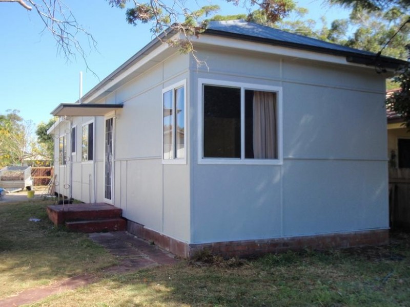 70 Karingi St, Ettalong Beach NSW 2257