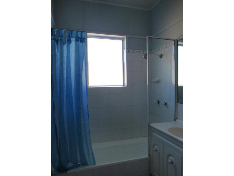 70 Karingi St, Ettalong Beach NSW 2257