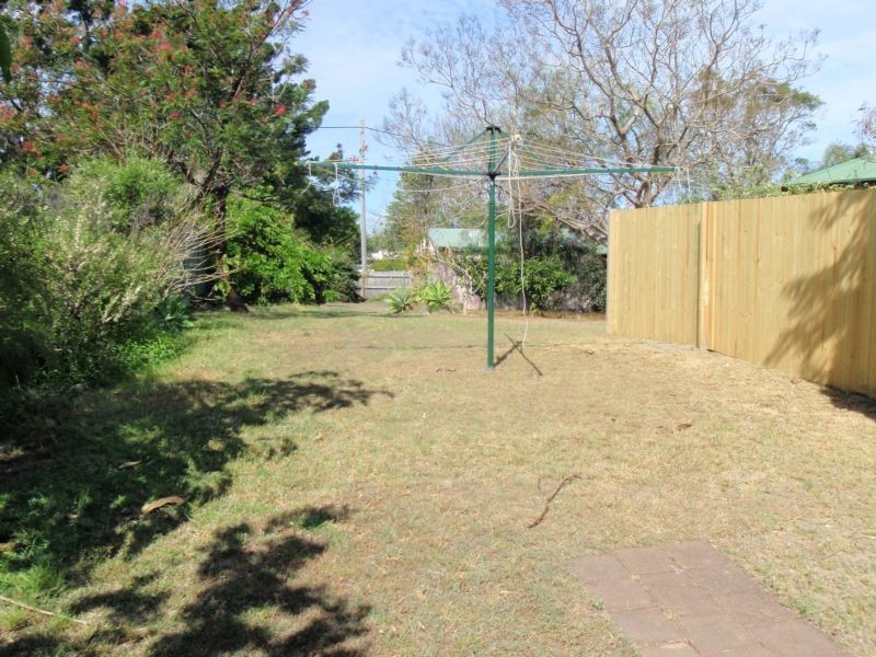 12 Mount Ettalong Rd, Umina Beach NSW 2257