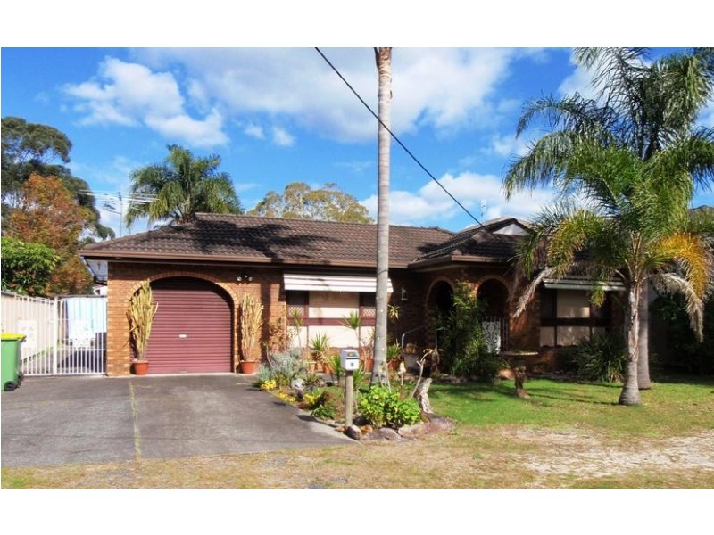 6 Warrigal Street, Blackwall NSW 2256