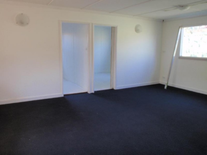 8A Priestman Ave, Umina Beach NSW 2257