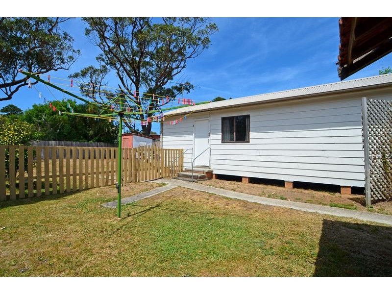 166 Barrenjoey Rd, Ettalong Beach NSW 2257