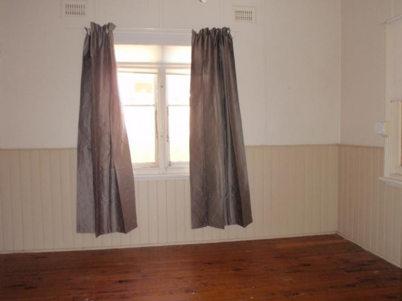 38 Schnapper Rd, Ettalong Beach NSW 2257