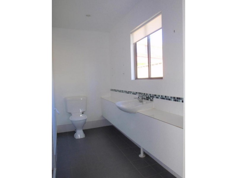 Cabin/126 Booker Bay Rd, Booker Bay NSW 2257