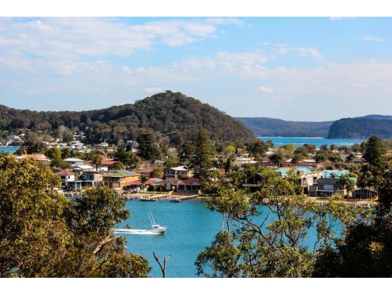 56 Fishermans Pde, Daleys Point NSW 2257