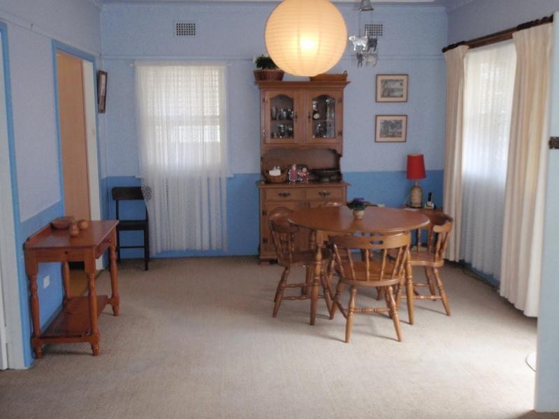 48 Palm St, Umina Beach NSW 2257