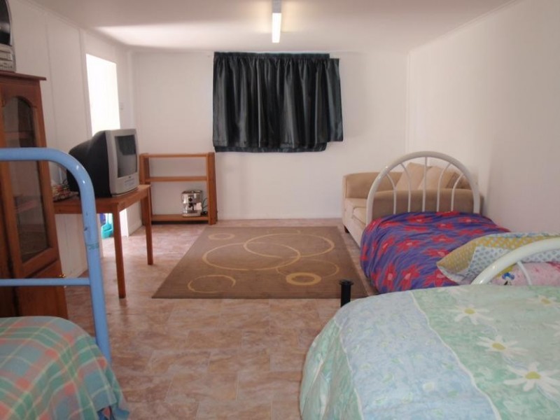 Cabin/30 Dorothy Ave, Woy Woy NSW 2256