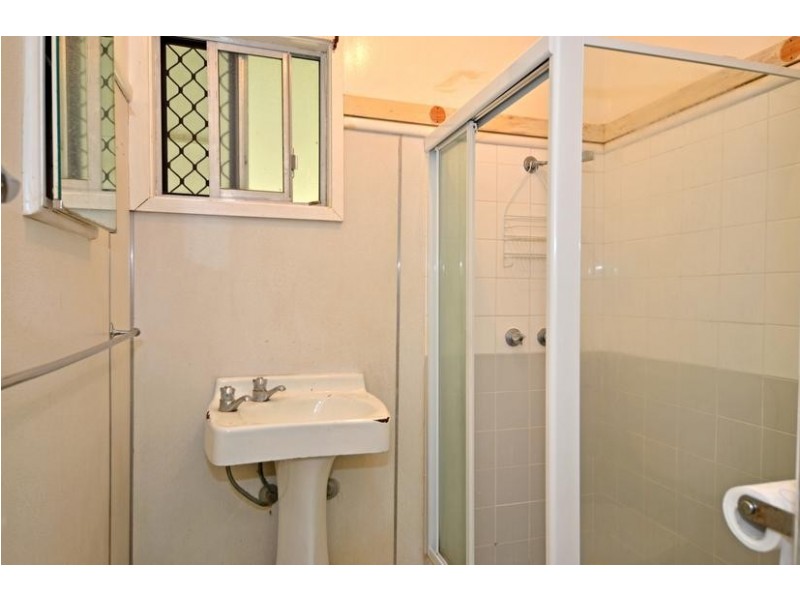 42 Trafalgar Avenue, Woy Woy NSW 2256