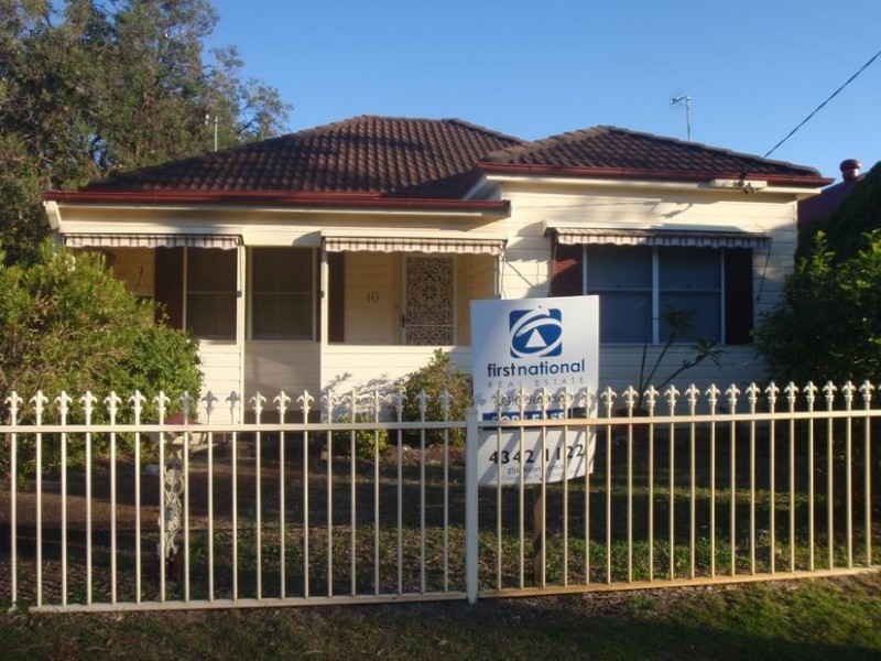 10 Bourke Rd, Ettalong Beach NSW 2257