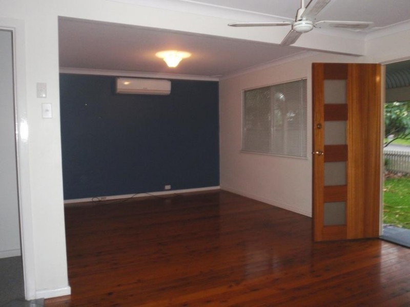 5 Hillview St, Woy Woy NSW 2256