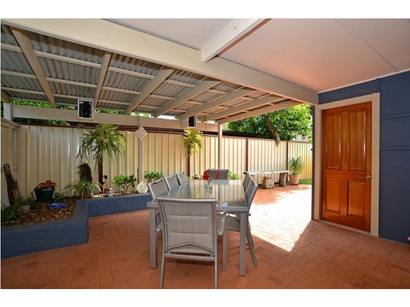 5 Hillview St, Woy Woy NSW 2256