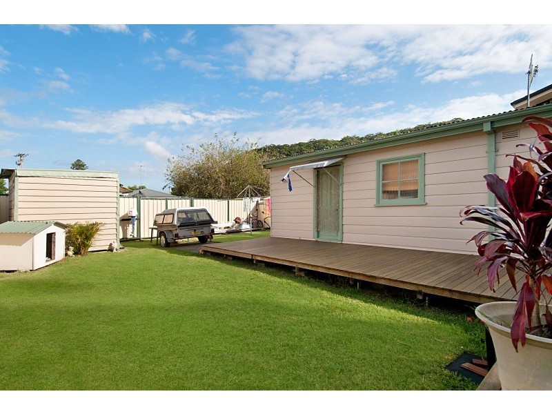 17 Pacific Avenue, Ettalong Beach NSW 2257