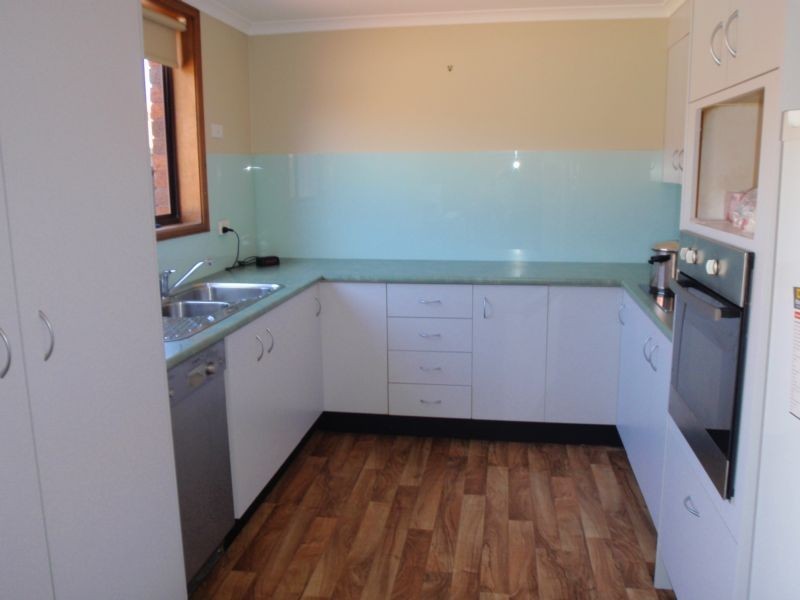 2/34 Flathead Rd, Ettalong Beach NSW 2257