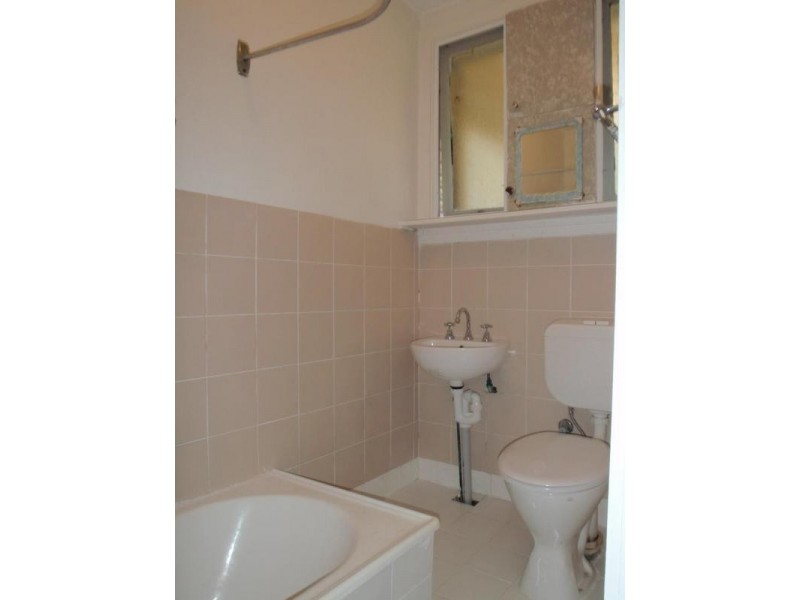 2/5 Etta Rd, Umina Beach NSW 2257