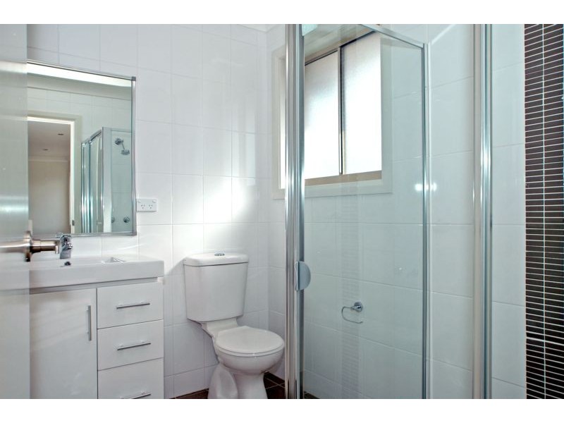 2/8 Warrigal St, Blackwall NSW 2256