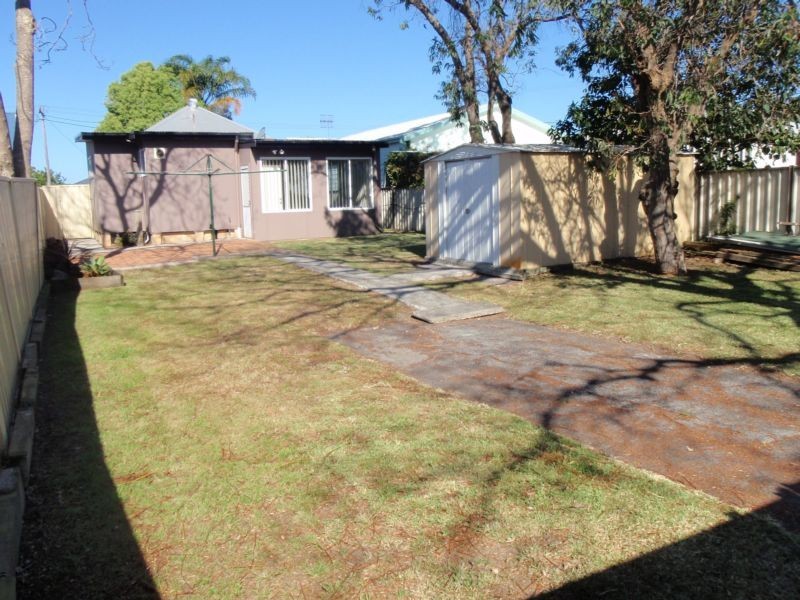 183 Trafalgar Ave, Umina Beach NSW 2257