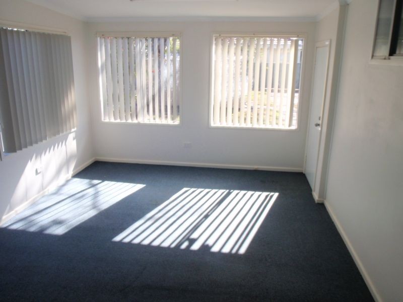 183 Trafalgar Ave, Umina Beach NSW 2257