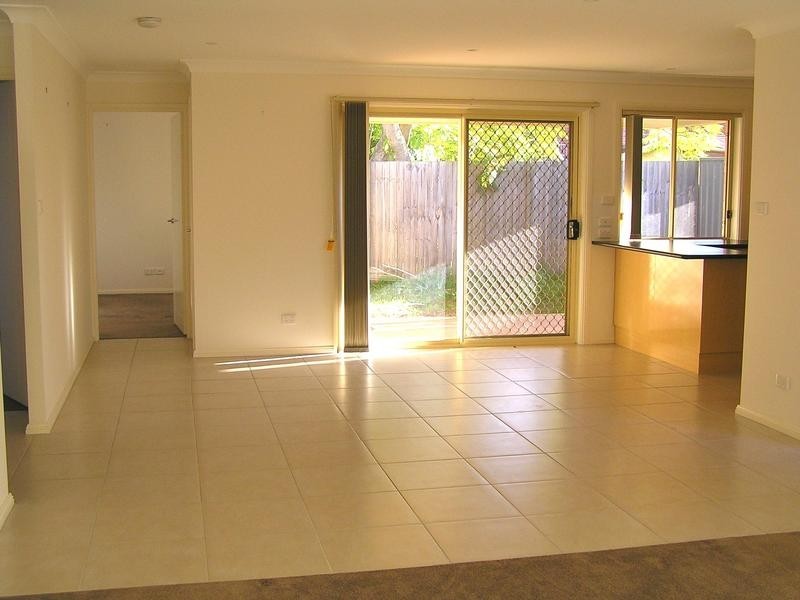 2/87 Booker Bay Rd, Booker Bay NSW 2257