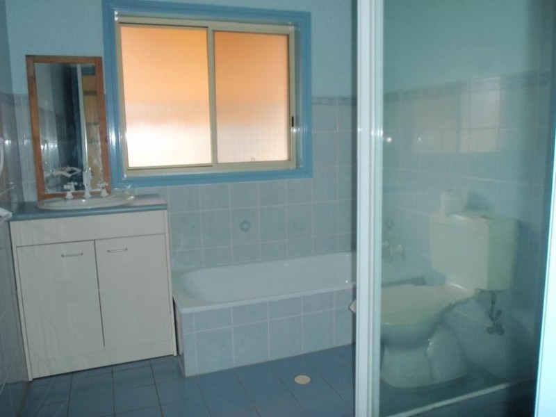 82 Nowack Ave, Umina Beach NSW 2257