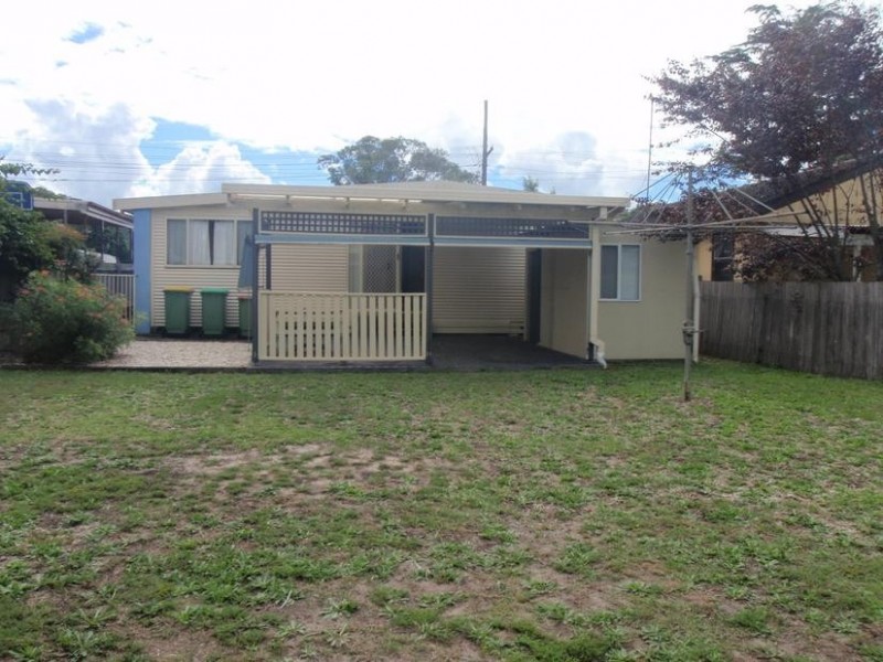 82 Nowack Ave, Umina Beach NSW 2257