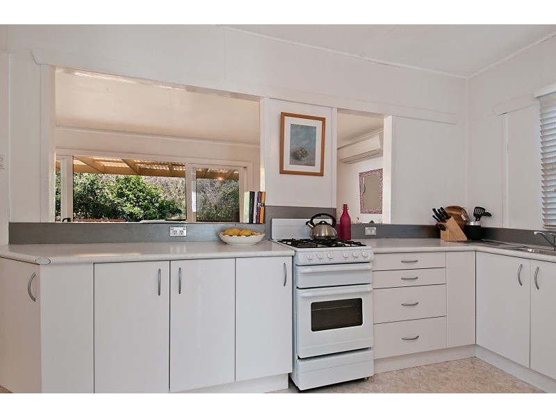 15 Jacaranda Avenue, Patonga NSW 2256