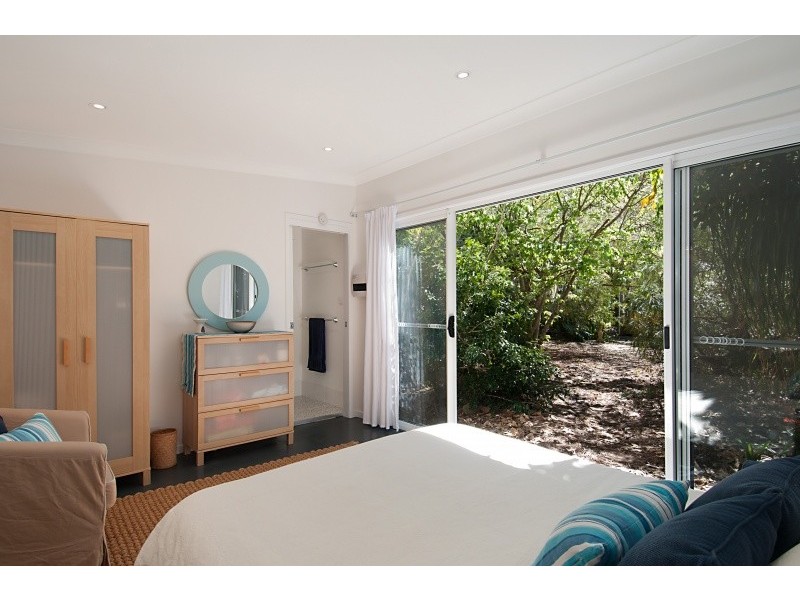 15 Jacaranda Avenue, Patonga NSW 2256