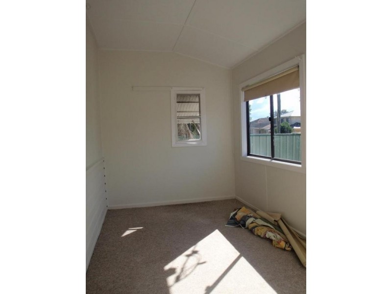 10 Palm Street, Ettalong Beach NSW 2257