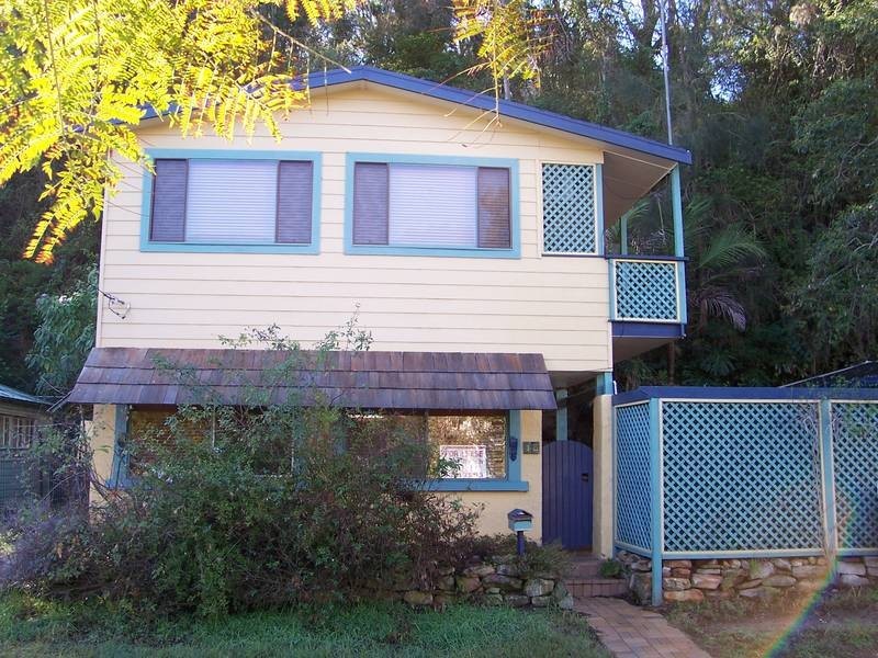 18 Jacaranda Ave, Patonga NSW 2256