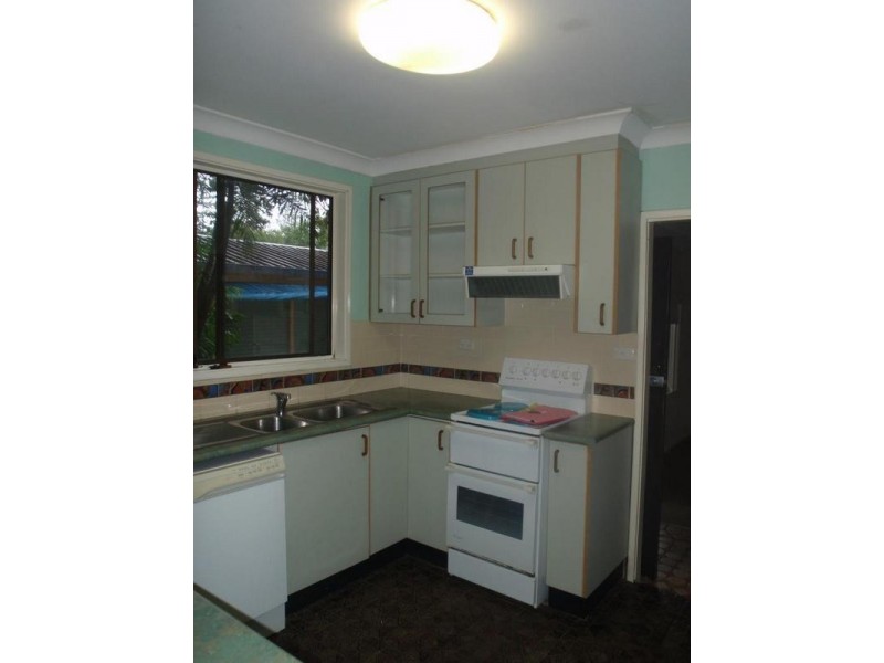 18 Jacaranda Ave, Patonga NSW 2256