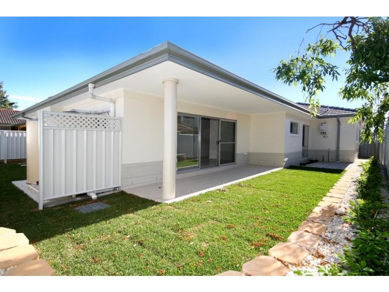 2/30 Lagoon, Ettalong Beach NSW 2257